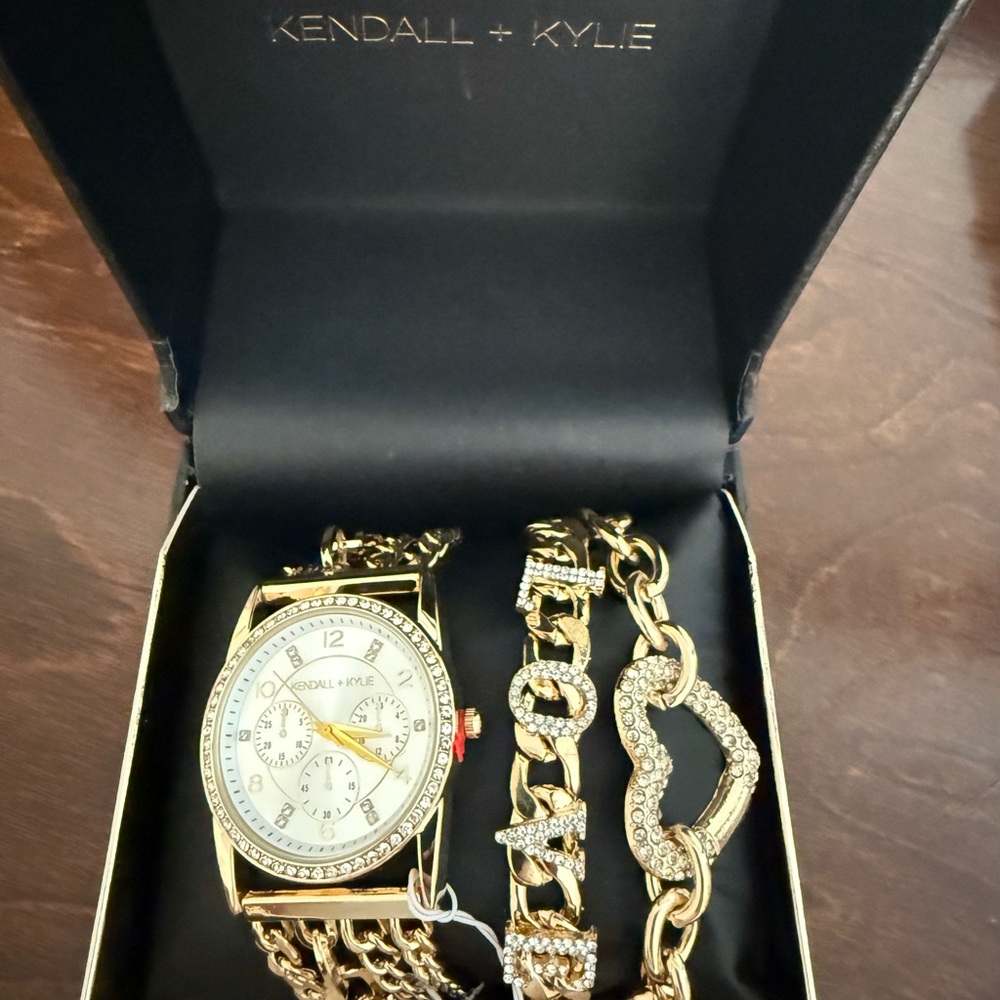 Kendall & Kylie Gold Watch and Bracelet Set